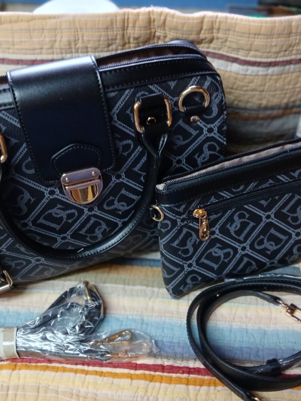 Dasein Women Barrel Handbag w/Satchel Bag Top Handle Shoulder Buffalo Vegan NWOT